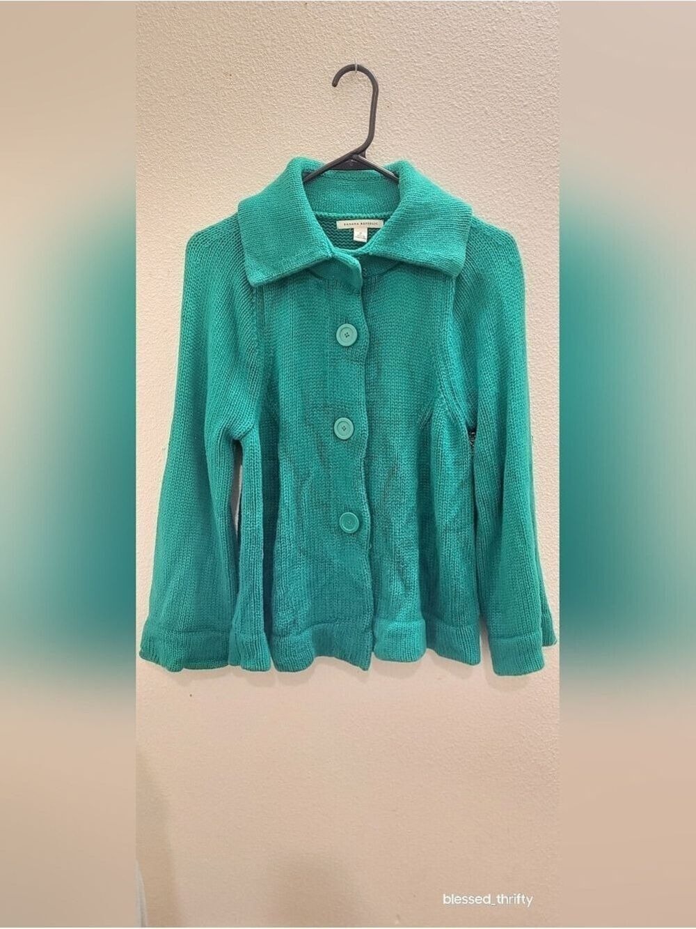 Banana Republic Kelly Green Chunky Knit
Button-front Cardigan